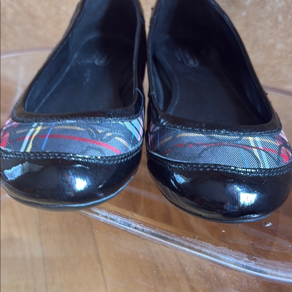 Coach  Women's  Signature Red & Black Plaid Ballerina Flats Sz: 7 EUC - Picture 9 of 9